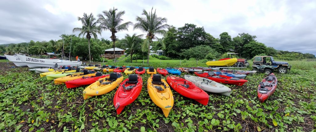 Los Buzos: Offshore Fishing & Adventure Resort|our fleet and gear