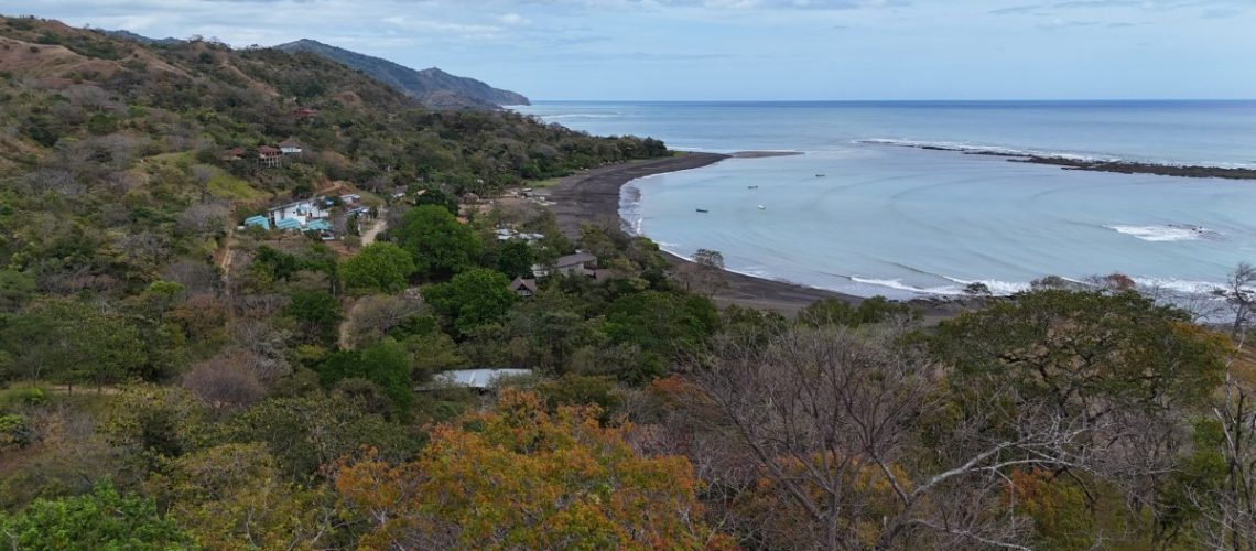 Los Buzos Real Estate