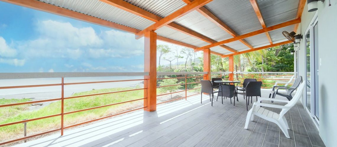 The Economics of Owning a Home in Panama: The Los Buzos Advantage