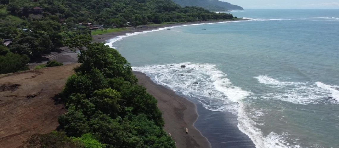 Buying Beachfront Property in Panama: Tactical Guide to the Wild Coast (2026)